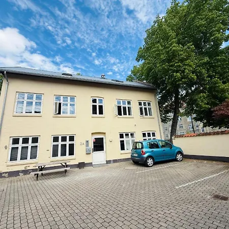 Apartament Four Seasons - Crimson Autumn Aalborg